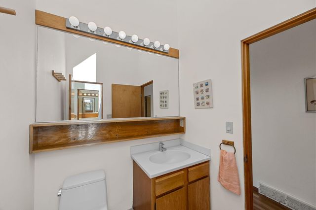 47 Fishermans Road, Truro, MA 02666