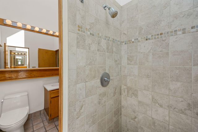 47 Fishermans Road, Truro, MA 02666