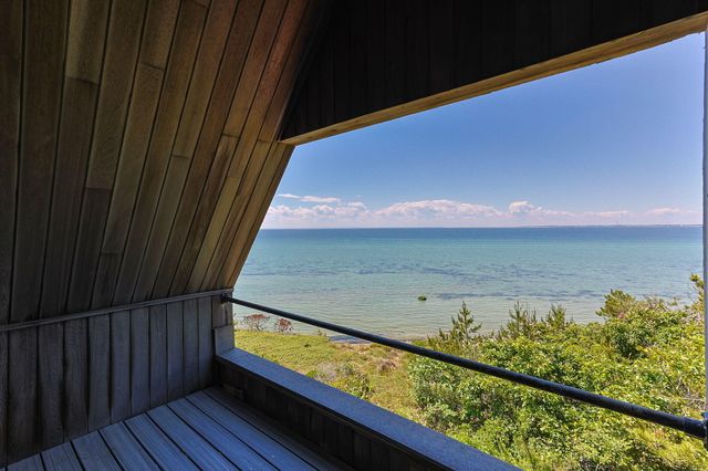 47 Fishermans Road, Truro, MA 02666