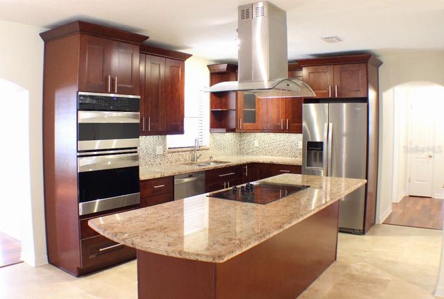 4006 W WISCONSIN AVENUE, Tampa, FL 33616