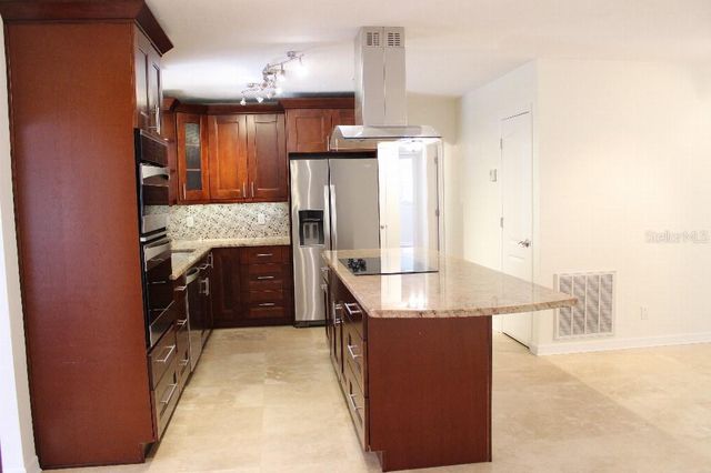 4006 W WISCONSIN AVENUE, Tampa, FL 33616