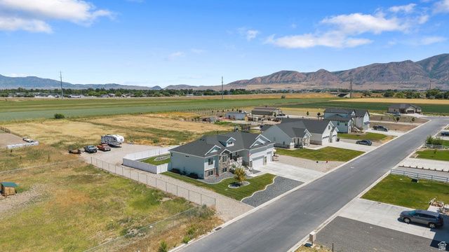 6710 W 10125 N, Tremonton, UT 84337