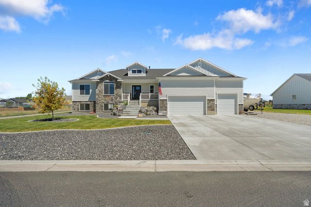 6710 W 10125 N, Tremonton, UT 84337
