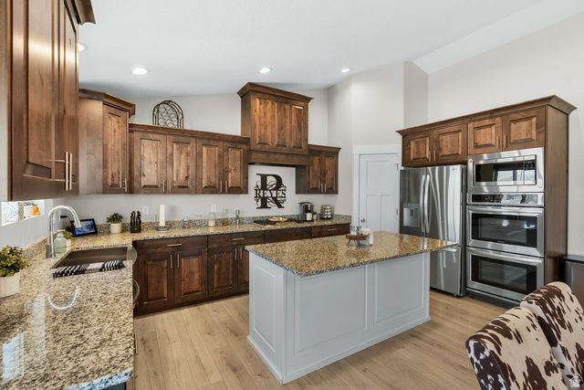 6710 W 10125 N, Tremonton, UT 84337