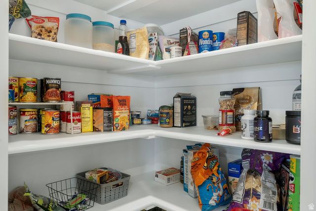 6710 W 10125 N, Tremonton, UT 84337