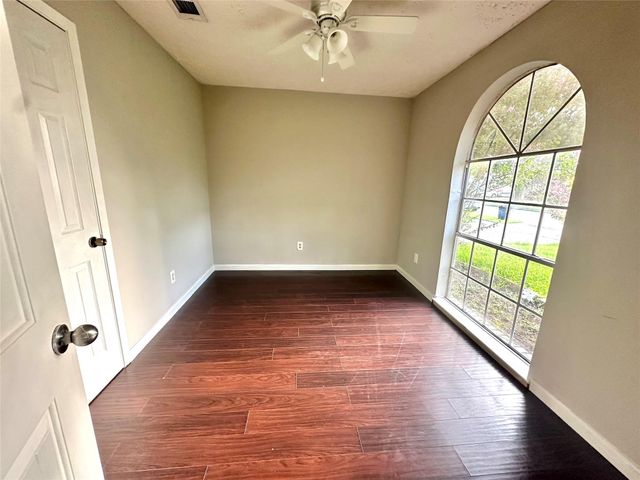 3727 Meadow Place Drive, Houston, TX 77082