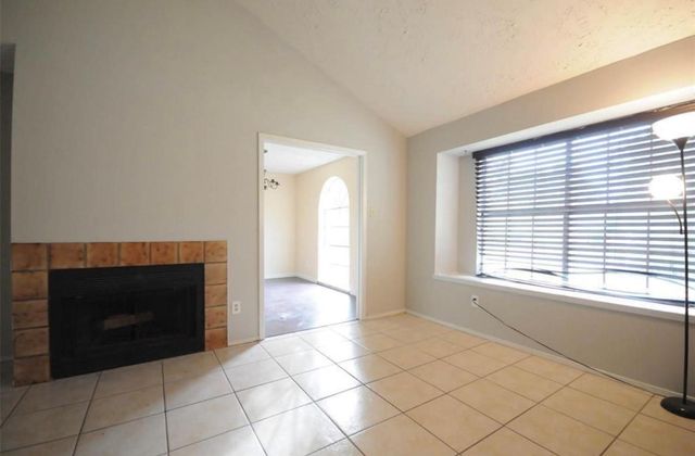 3727 Meadow Place Drive, Houston, TX 77082