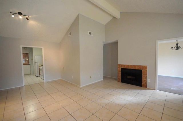 3727 Meadow Place Drive, Houston, TX 77082