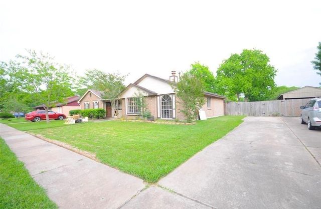 3727 Meadow Place Drive, Houston, TX 77082