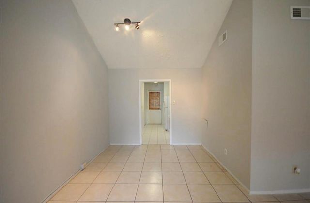 3727 Meadow Place Drive, Houston, TX 77082