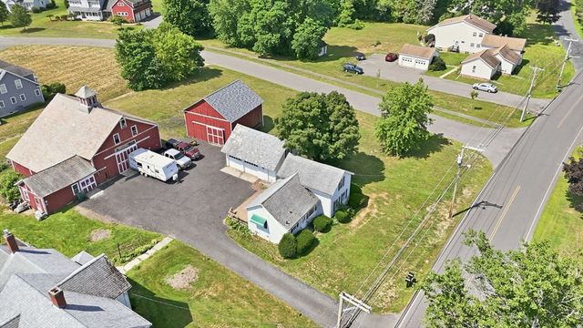 71 Chestnut St, Hatfield, MA 01038