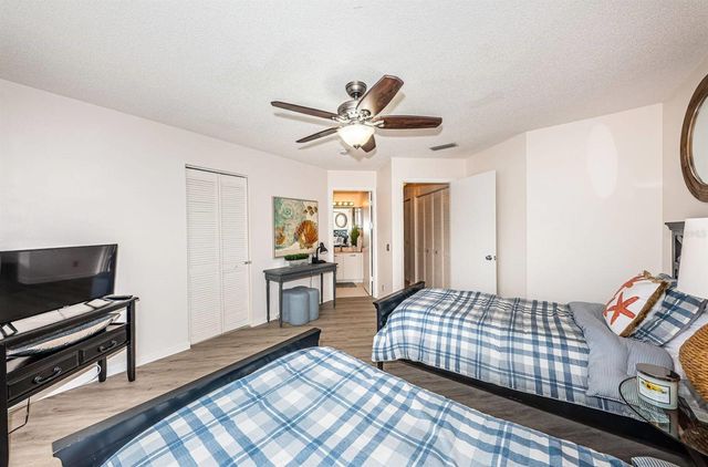 6141 BAHIA DEL MAR BOULEVARD 229, St Petersburg, FL 33715