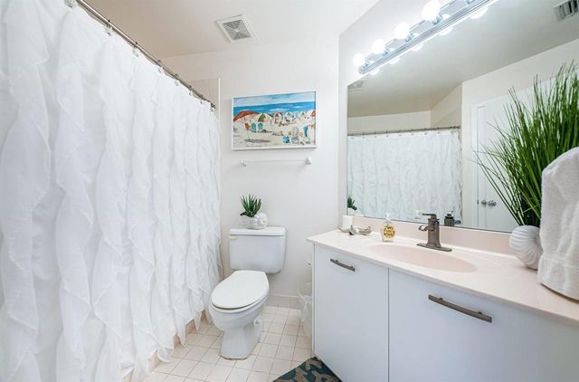 6141 BAHIA DEL MAR BOULEVARD 229, St Petersburg, FL 33715