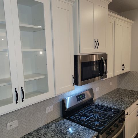 338 Honey Mesquite Path, Willis, TX 77318