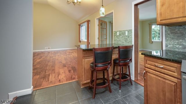 17 Clifford Dr, Wayne Twp., NJ 07470