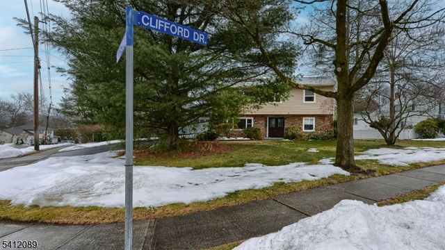 17 Clifford Dr, Wayne Twp., NJ 07470