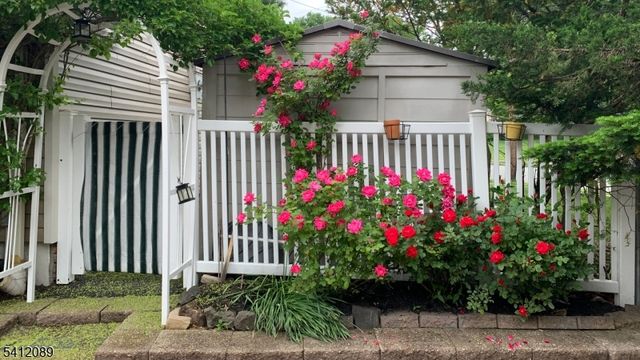 17 Clifford Dr, Wayne Twp., NJ 07470