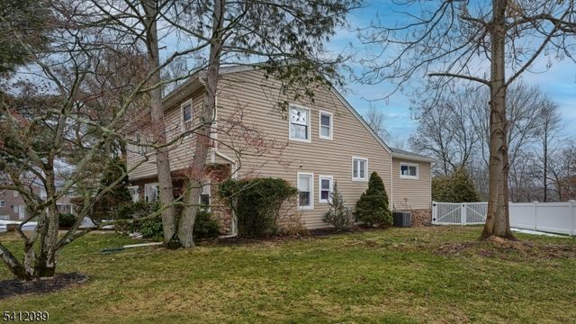 17 Clifford Dr, Wayne Twp., NJ 07470