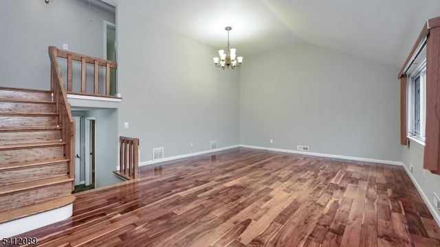 17 Clifford Dr, Wayne Twp., NJ 07470