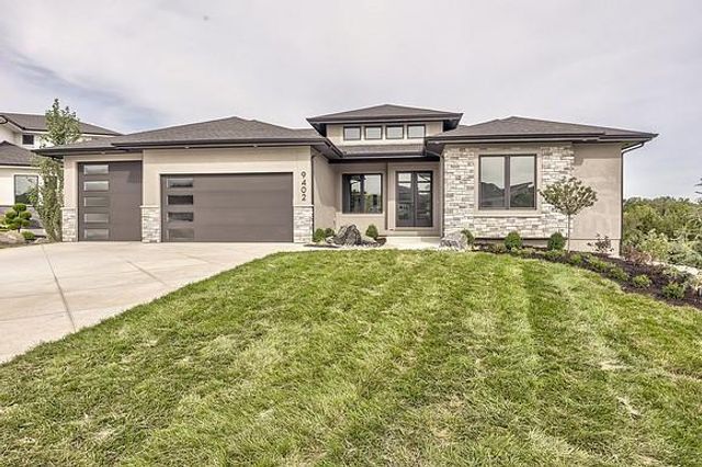 9718 W 176th Terrace, Overland Park, KS 66013