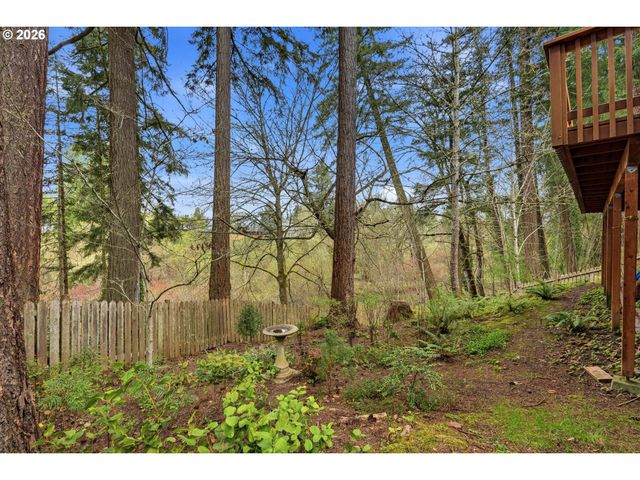 653 Sw TANGLEWOOD Cir, Mc Minnville, OR 97128