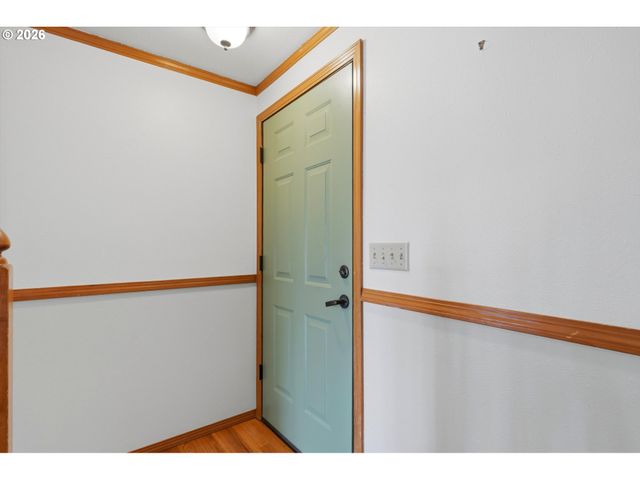 653 Sw TANGLEWOOD Cir, Mc Minnville, OR 97128