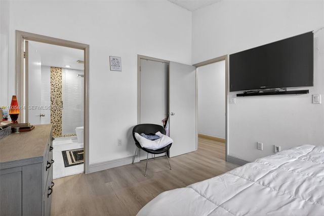 5571 NW 188th St 0, Miami Gardens, FL 33055