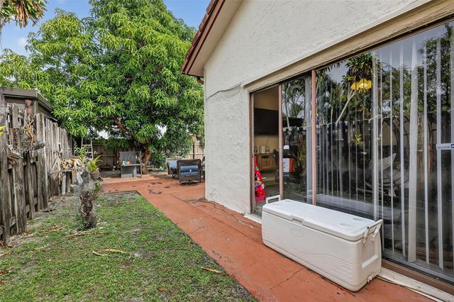 5571 NW 188th St 0, Miami Gardens, FL 33055