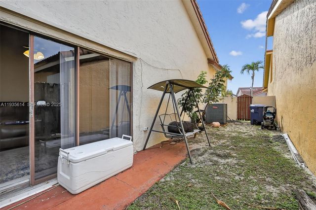 5571 NW 188th St 0, Miami Gardens, FL 33055