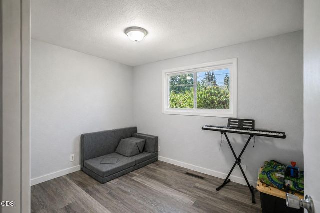 45 Ashley Place, Central Point, OR 97502