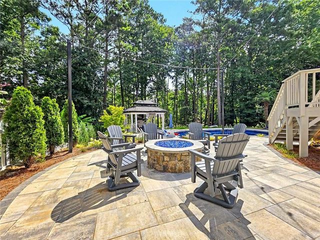 5852 Brookstone Walk NW, Acworth, GA 30101