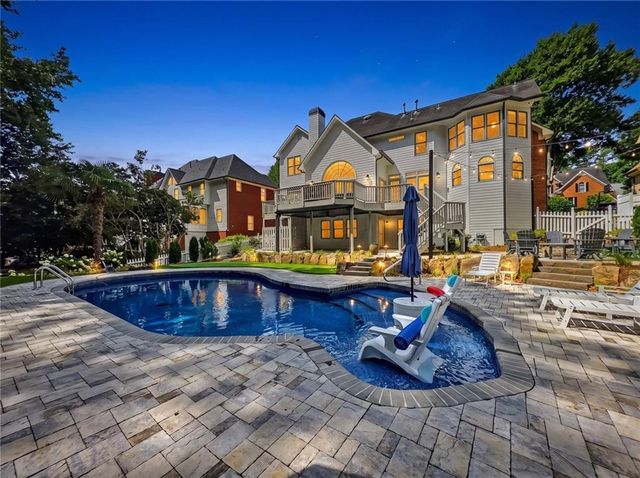 5852 Brookstone Walk NW, Acworth, GA 30101