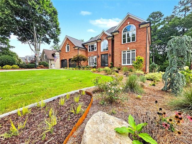 5852 Brookstone Walk NW, Acworth, GA 30101