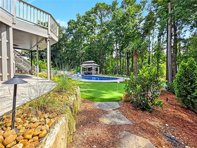5852 Brookstone Walk NW, Acworth, GA 30101