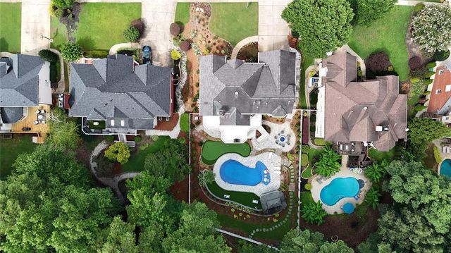 5852 Brookstone Walk NW, Acworth, GA 30101