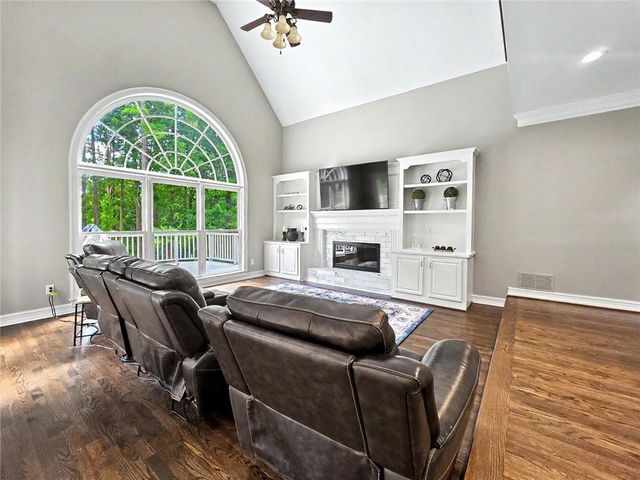 5852 Brookstone Walk NW, Acworth, GA 30101