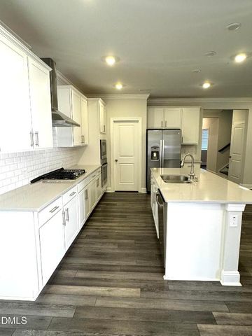 292 Edge Of Auburn Boulevard, Raleigh, NC 27610