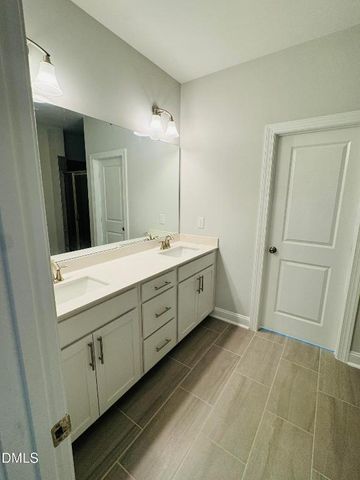 292 Edge Of Auburn Boulevard, Raleigh, NC 27610