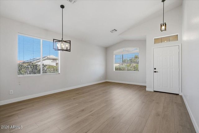 17320 N THORNBERRY Drive, Surprise, AZ 85374