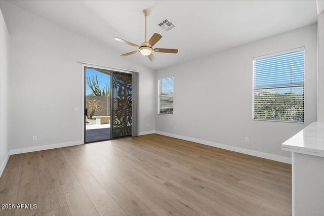 17320 N THORNBERRY Drive, Surprise, AZ 85374