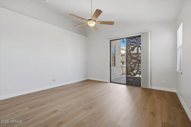 17320 N THORNBERRY Drive, Surprise, AZ 85374