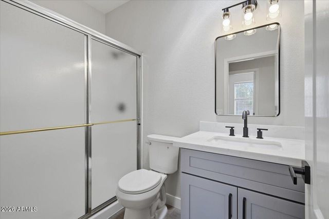 17320 N THORNBERRY Drive, Surprise, AZ 85374