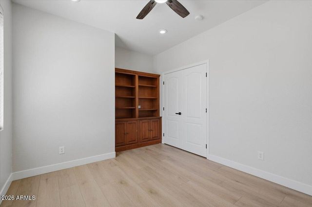 17320 N THORNBERRY Drive, Surprise, AZ 85374