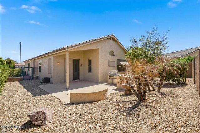 17320 N THORNBERRY Drive, Surprise, AZ 85374