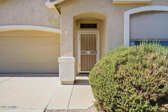 17320 N THORNBERRY Drive, Surprise, AZ 85374