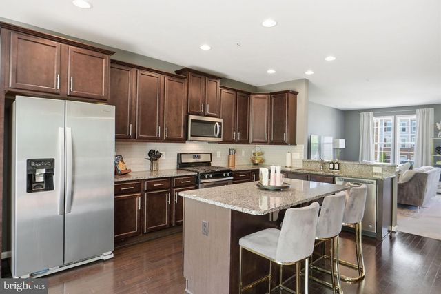 5107 FOREST PINES DR, Upper Marlboro, MD 20772