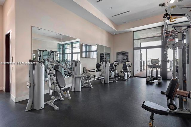 15846 NW 91st Ct 0, Miami Lakes, FL 33018