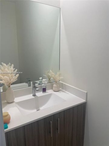 15846 NW 91st Ct 0, Miami Lakes, FL 33018