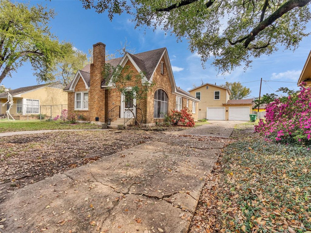 1411 Lawson Street, Houston, TX 77023