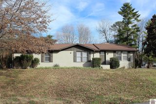 1500 Clayshire Drive # 9, Murray, KY 42071